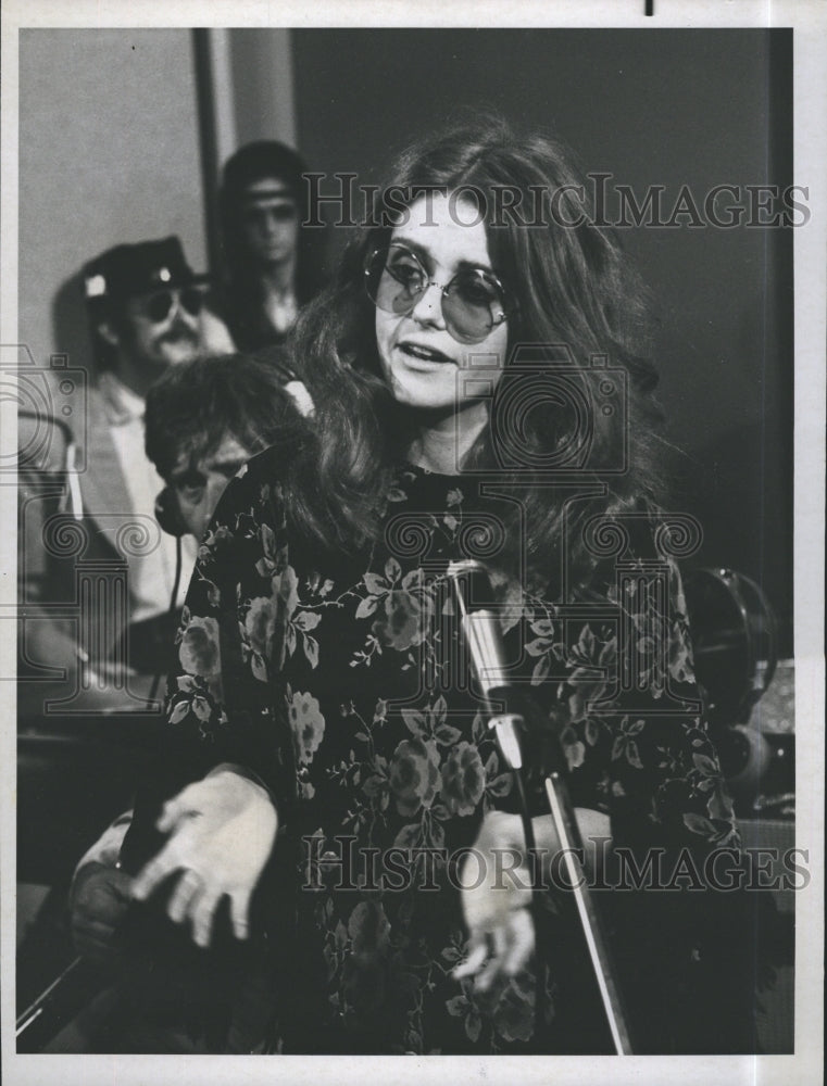 Press Photo Actress Sharon Farrell The Name Of Game - Historic Images