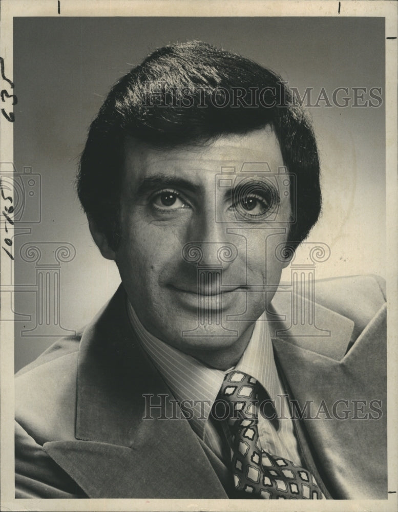 1977 Press Photo Actor Jamie Farr - Historic Images