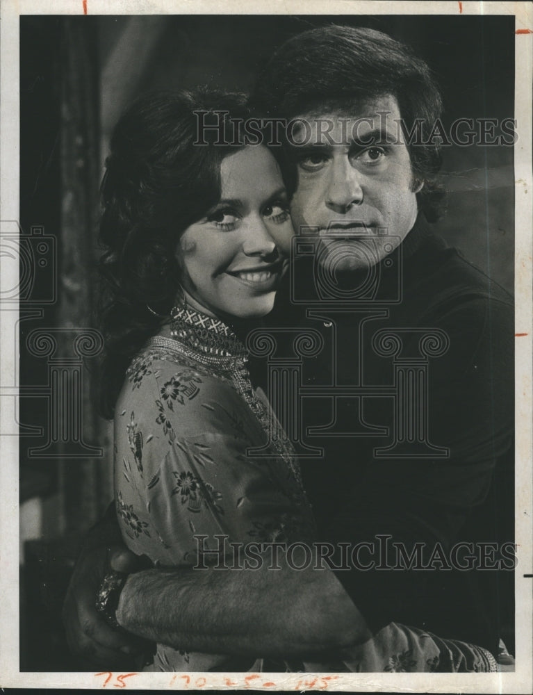 1973 Press Photo James Farentino Ida Bellin The Million Dollar Misunderstanding - Historic Images