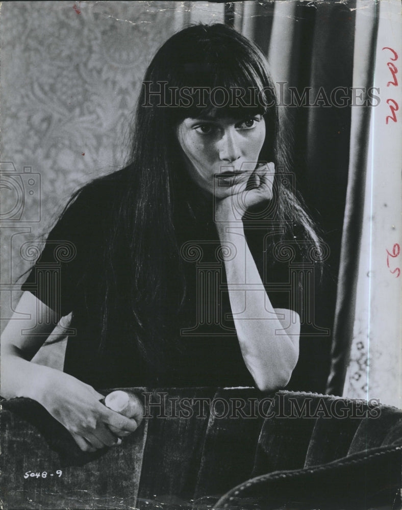 1968 Press Photo Mia Farrow Stars In Secret Ceremony - Historic Images