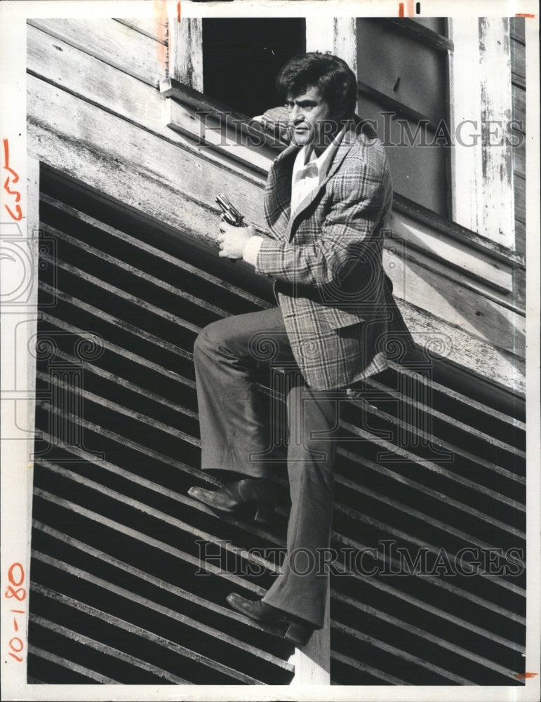 1974 Press Photo Actor James Farentino TV Series Police Story - Historic Images