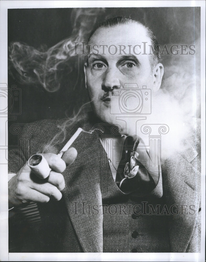 1951 Press Photo Mark Horr Champion Clay Pipe Smoker - Historic Images