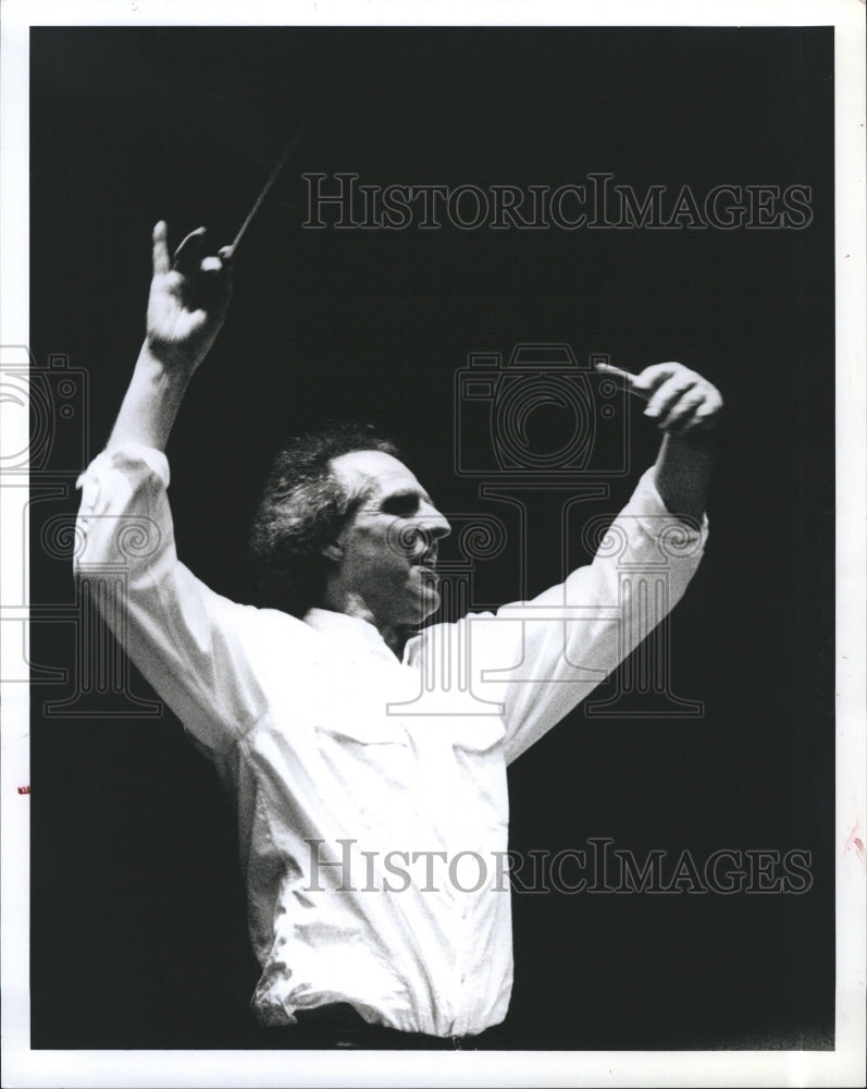 1997 Press Photo Ben Zander  American conductor from the United Kingdom. - Historic Images