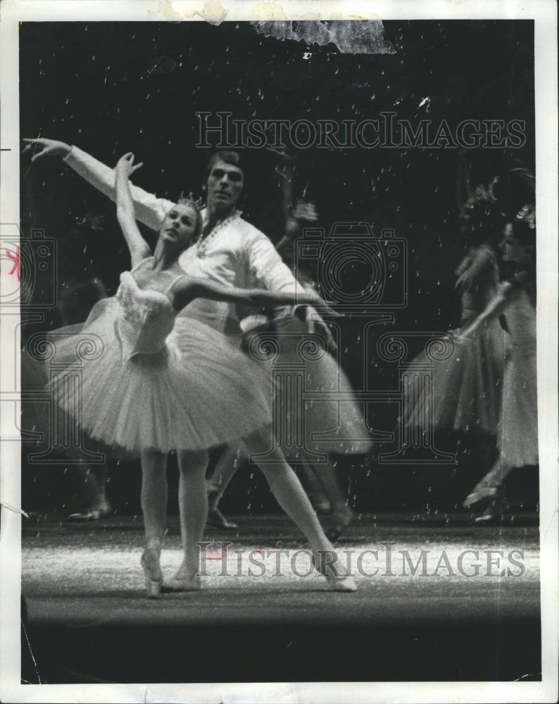 Press Photo Laura Young as Snow Queen in The Nutcracker - Historic Images