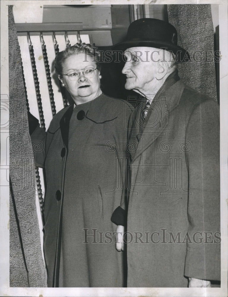 1952 Press Photo Artie Wills, Annabelle Wills, voting, Republican - Historic Images