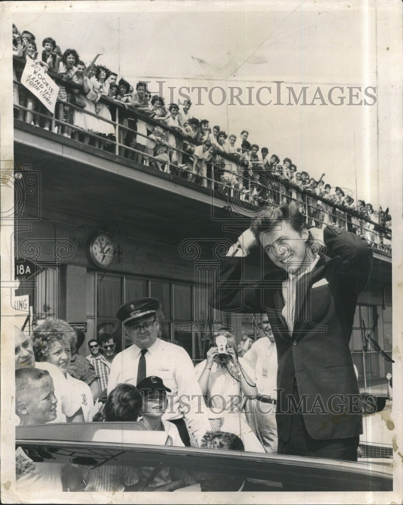 1962 Press Photo Edward &quot;Kookie&quot; Brynes, - Historic Images