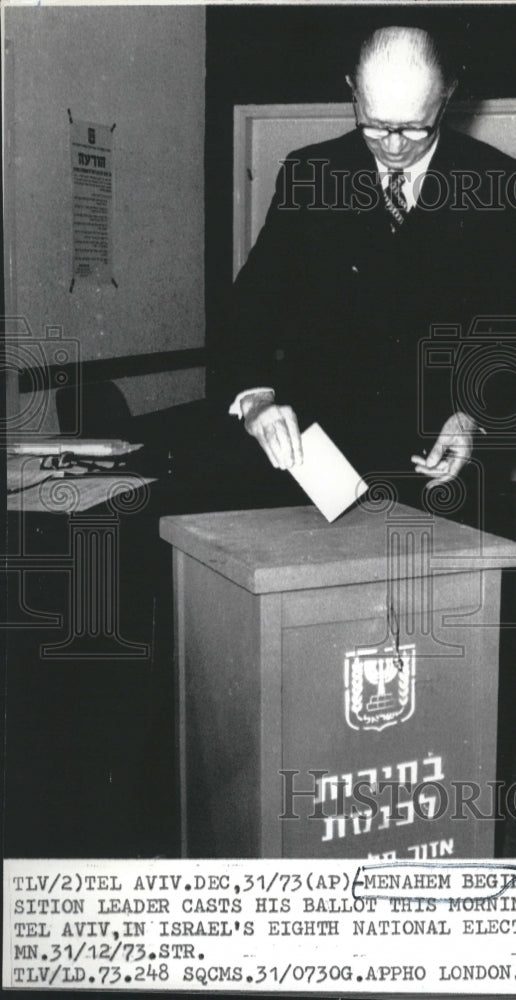 1973 Press Photo Menachem Begin cast his ballot at Tel Aviv - Historic Images