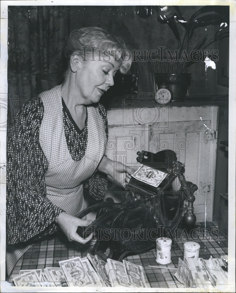 1956 Press Photo Spring Byington, The Money Maker - Historic Images