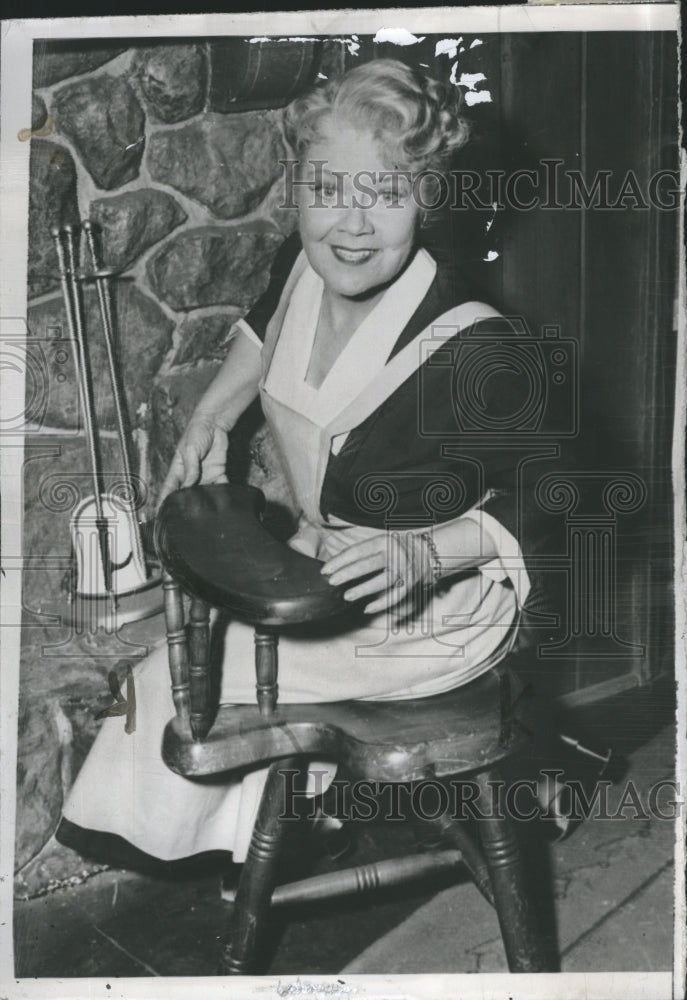 1955 Press Photo December Bride - Historic Images