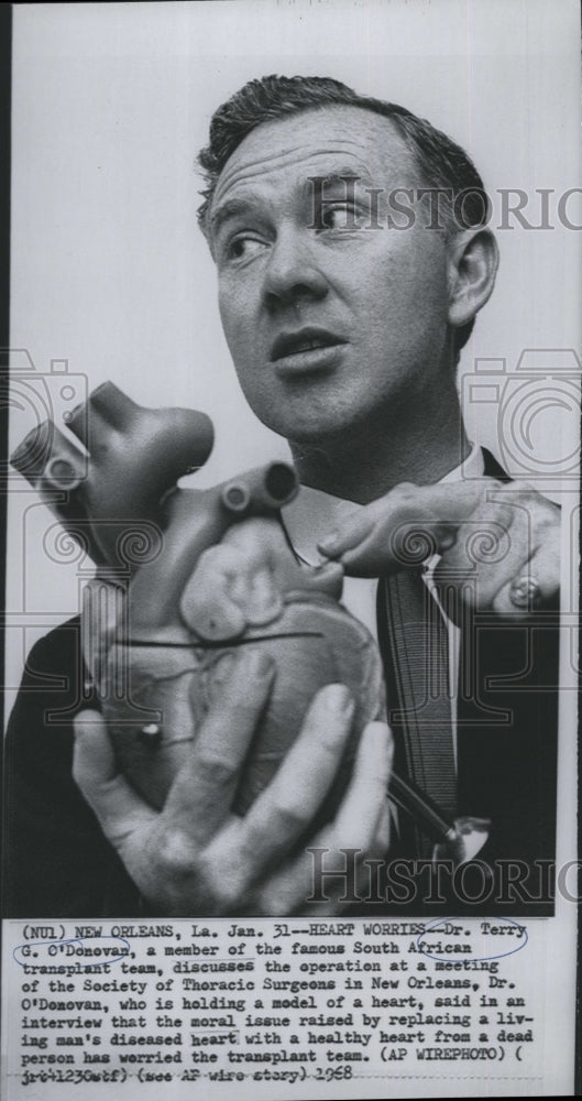 1968 Press Photo Dr. Terry G. O'Donovan from South African Transplant Team - Historic Images