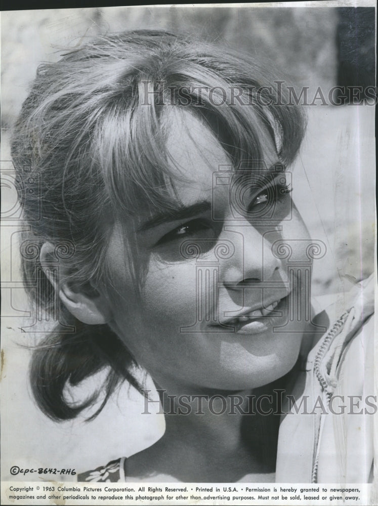 1963 Press Photo Cindy Carol in "Gidgett Goes to Rome" - Historic Images