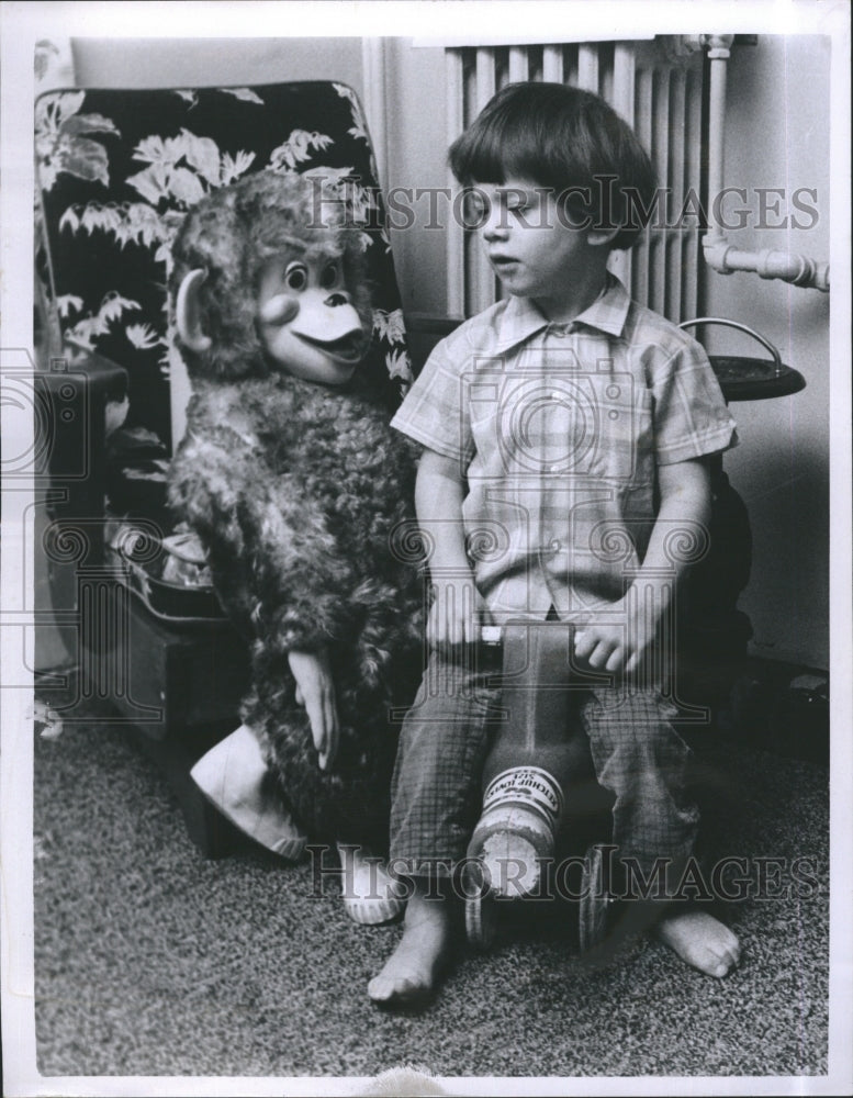 1970 Press Photo Mark Gallagher, boy was accidentally shot through the head. - Historic Images