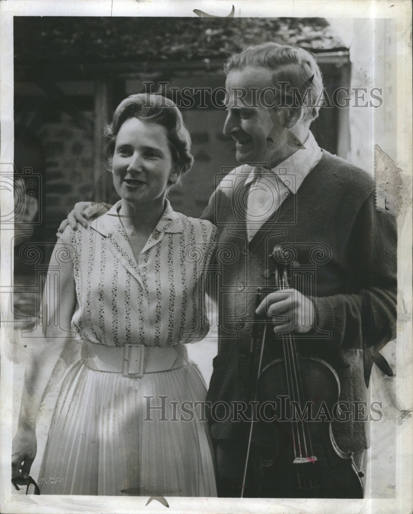 1973 Press Photo Yehudi Menuhin, Hephzibah Menuhin, Banks - Historic Images