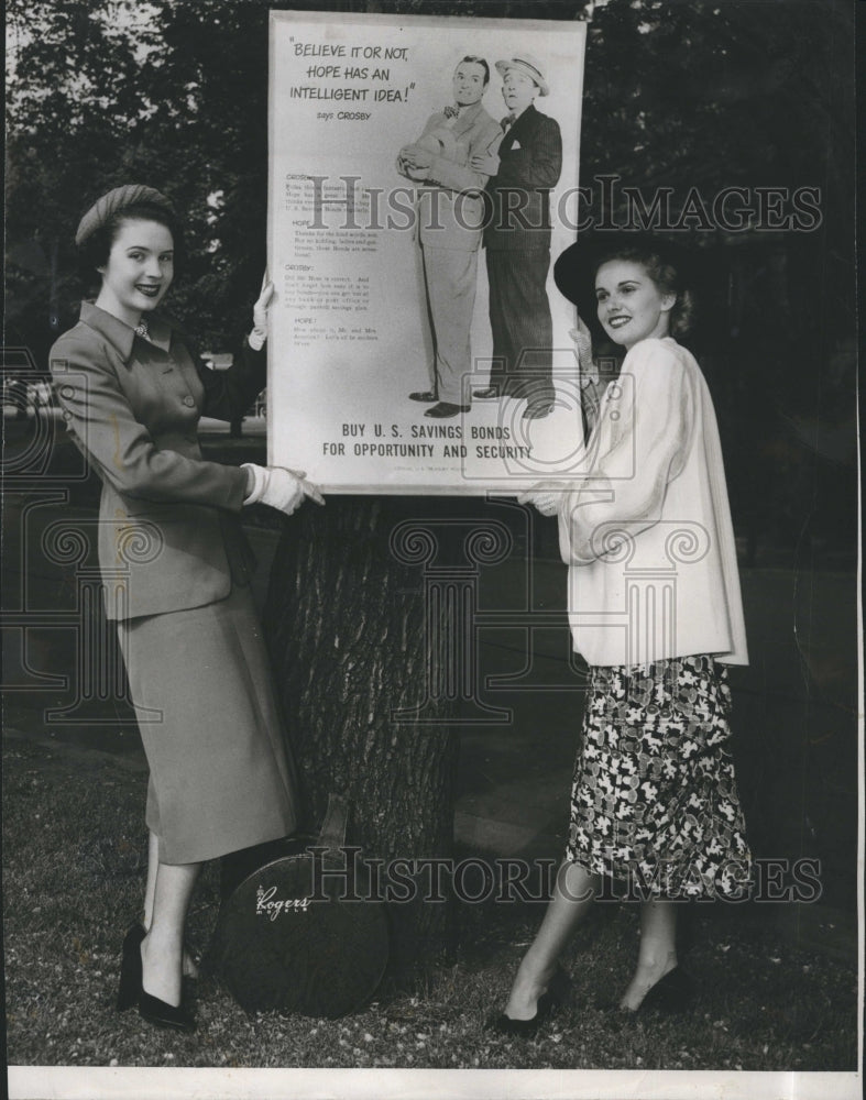 1949 Press Photo Brik Tone Vel Dorne Rogers Models Opportunity Bond Drive - Historic Images