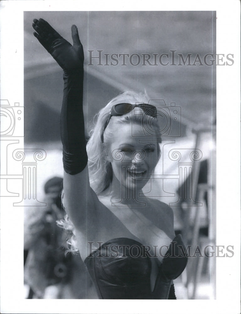 Press Photo Pamela Anderson - Historic Images