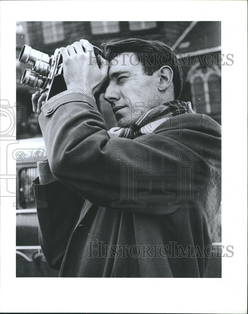 1955 Press Photo WBZ-TV Cameraman Don Volkman - Historic Images