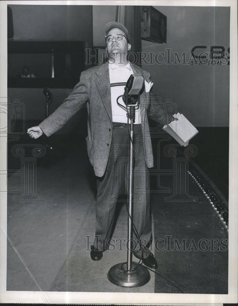 1947 Press Photo Abe Burrows in The Abe Burrows show - Historic Images