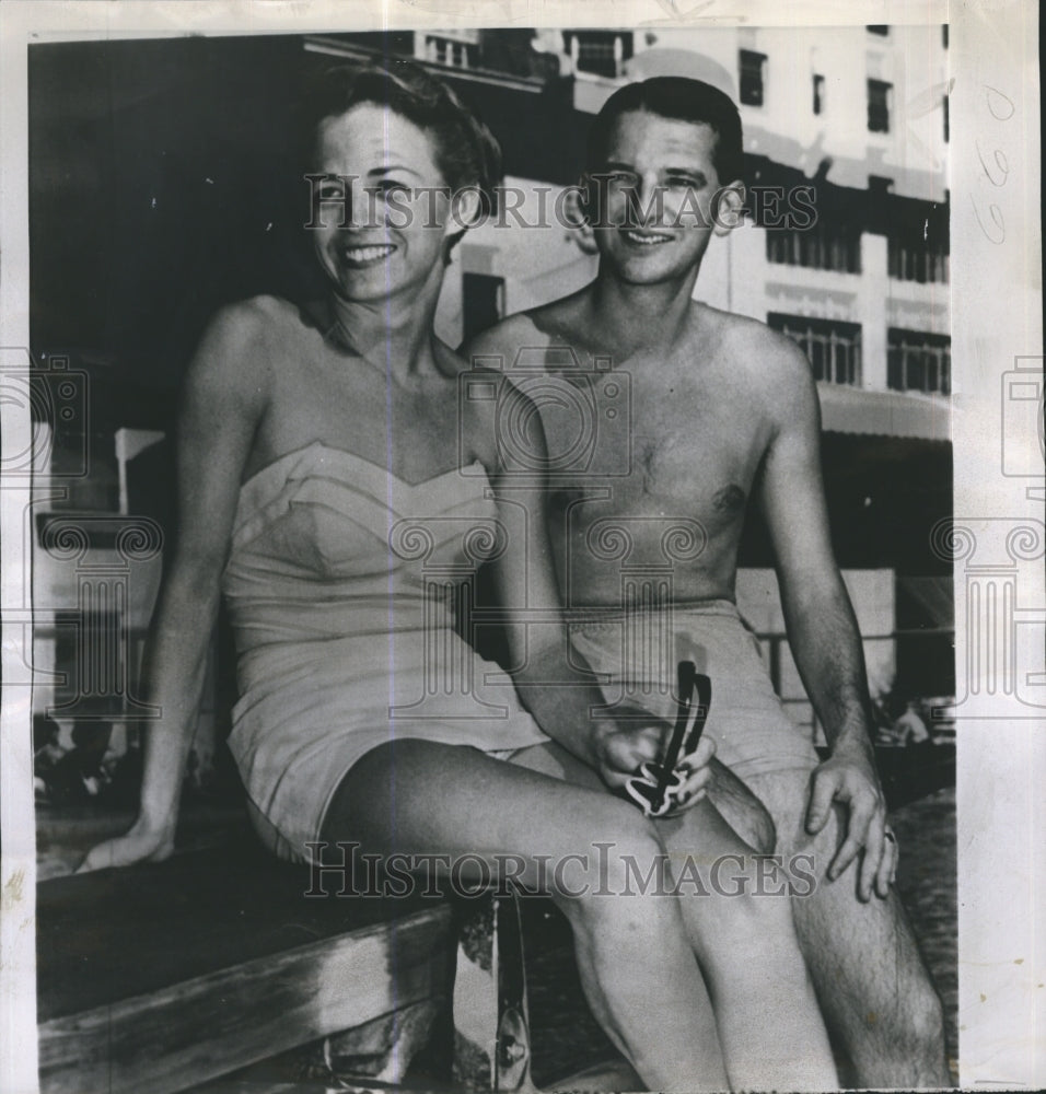 1953 Press Photo Maj. and Mrs, William Clark. - Historic Images