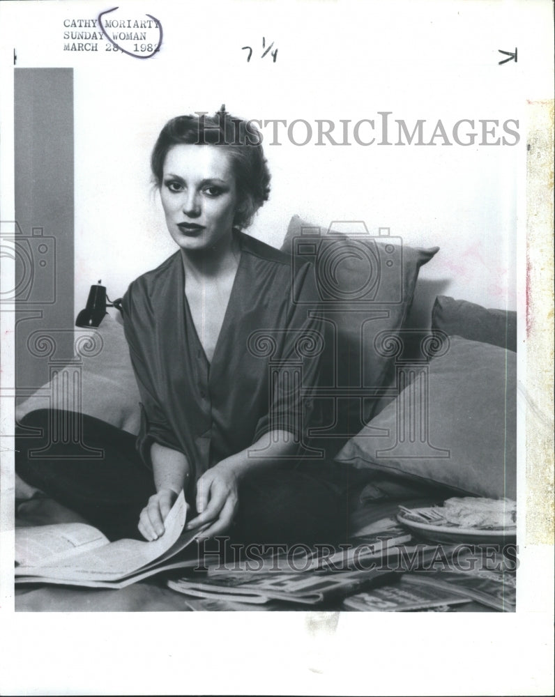 1982 Press Photo Cathy Moriarty - Historic Images