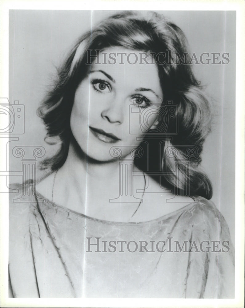 1986 Press Photo Actress and comedienne Dee Wallace - Historic Images