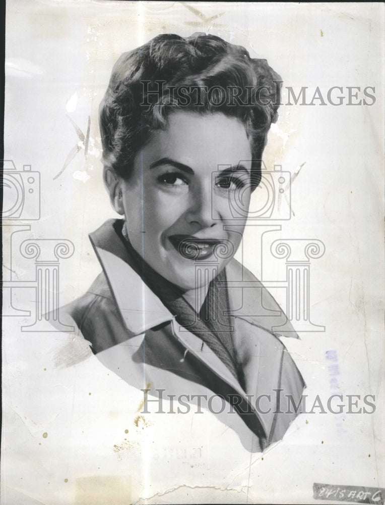 1958 Press Photo Nicole Maurey &quot;Me and the Colonel&quot; - Historic Images