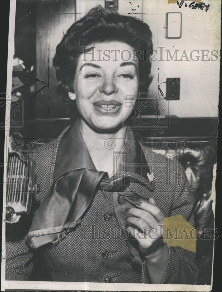 1957 Press Photo Mrs. Virginia Baker Palance Pre-Divorce-Alimony Hearing - Historic Images