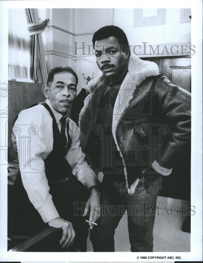 1985 Press Photo Adolph Ceasar, Carl Weathers, Fortune Dane - Historic Images