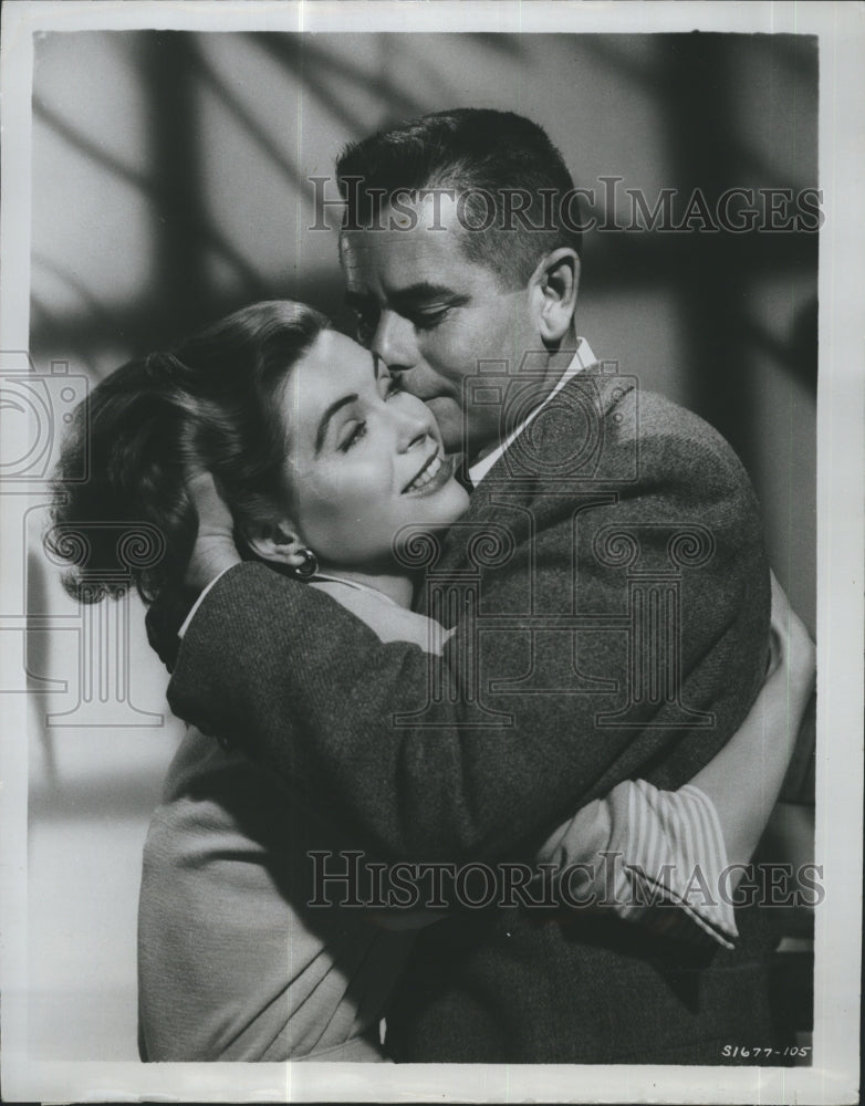 1955 Press Photo Dorothy McGuire, Glenn Ford, Trial - Historic Images