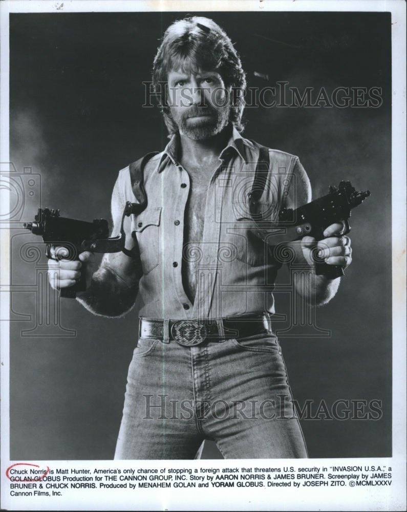 1985 Press Photo Actor Chuck Norris Invasion U.S. A. - Historic Images