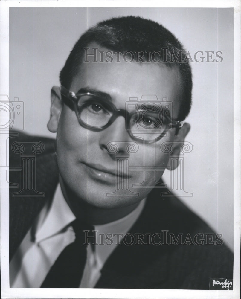 1956 Press Photo Russell Nype, Paris - Historic Images