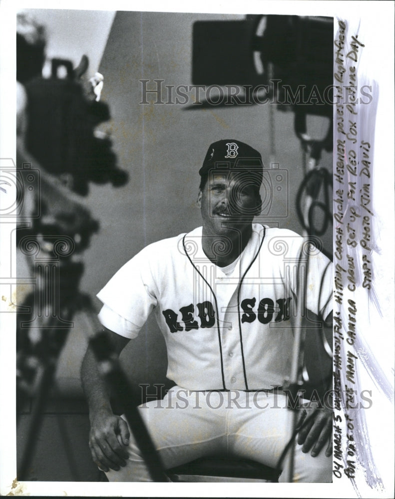 Press Photo Richie Hebner, Boston Res Sox hitting Coach. - Historic Images