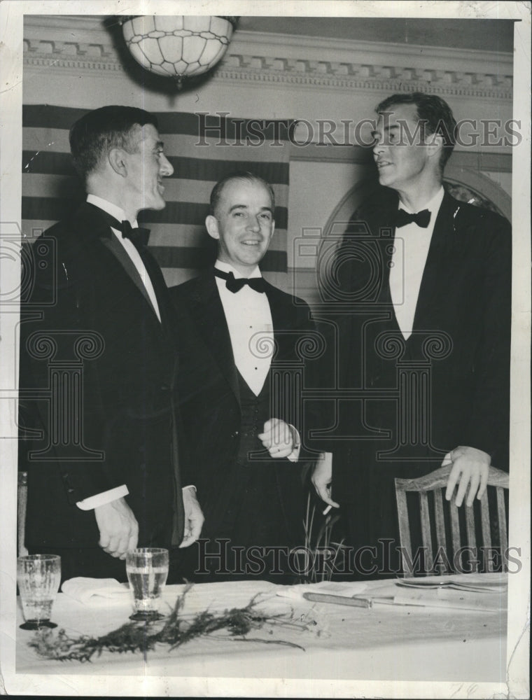 1939 Press Photo Gov. Saltonstall, Walter T.Chaberlain and Christian Harter. - Historic Images