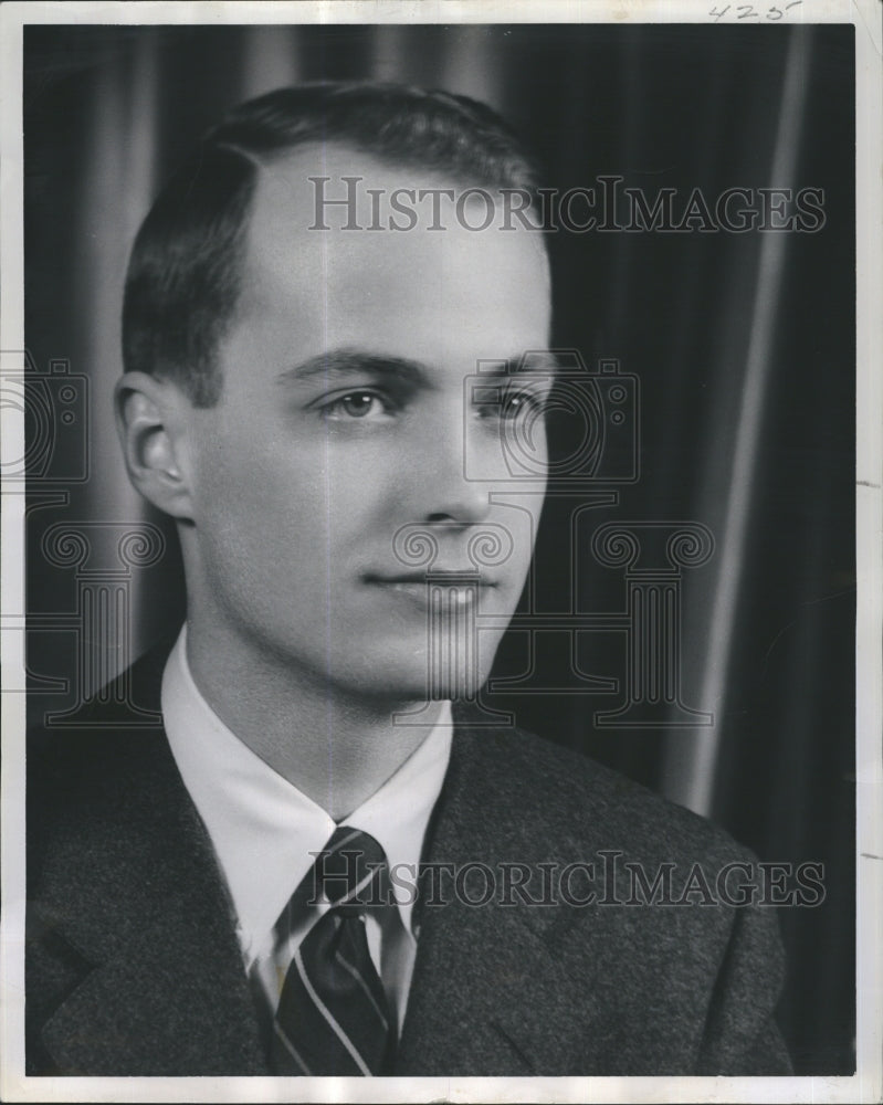 1954 Press Photo Fenno Heath Scholarship Awarded to Him - Historic Images