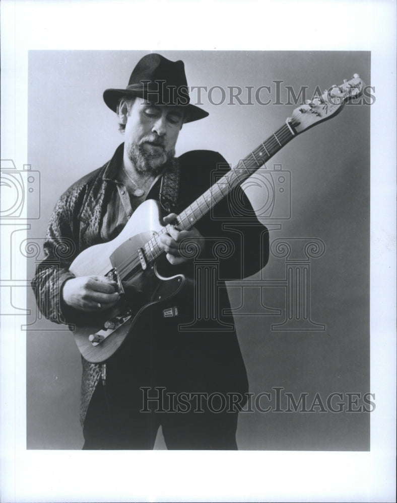 Press Photo Roy Buchanan American guitarist and blues musician. - Historic Images