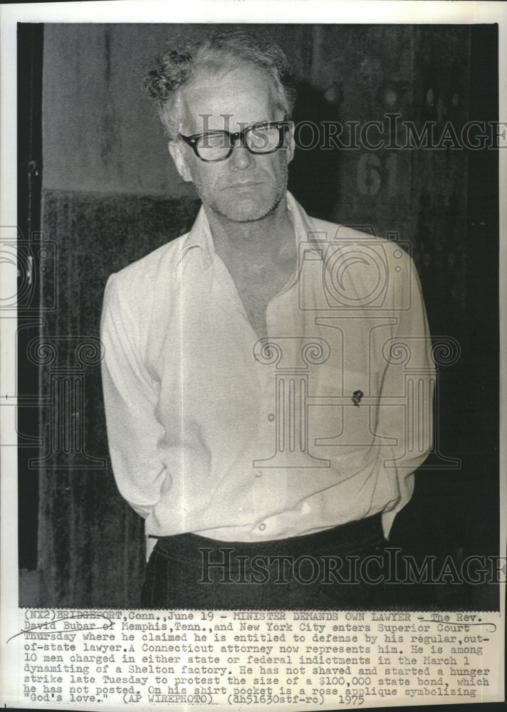 1975 Press Photo Reverend David Bubar Held in Bombing in Connecticut - Historic Images