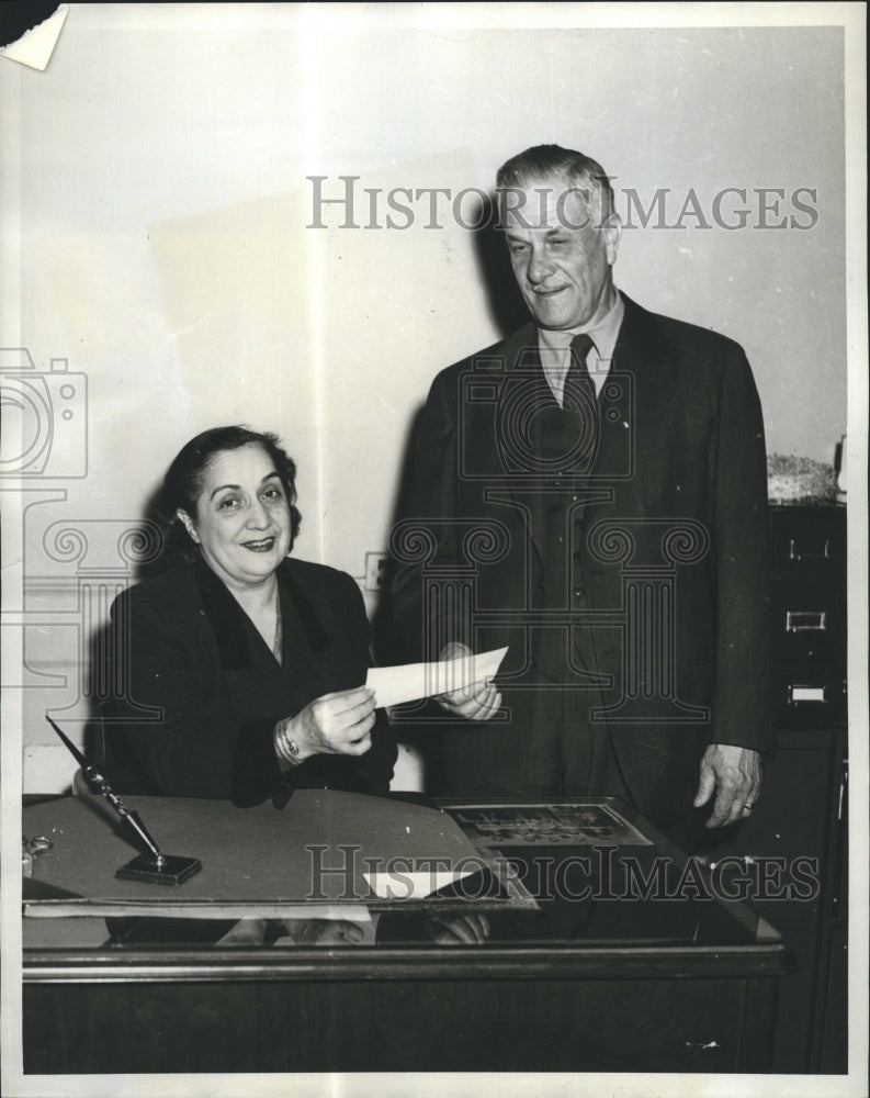 1953 Press Photo Lucia Vollono Receives Check For Boys Town of Italy - Historic Images