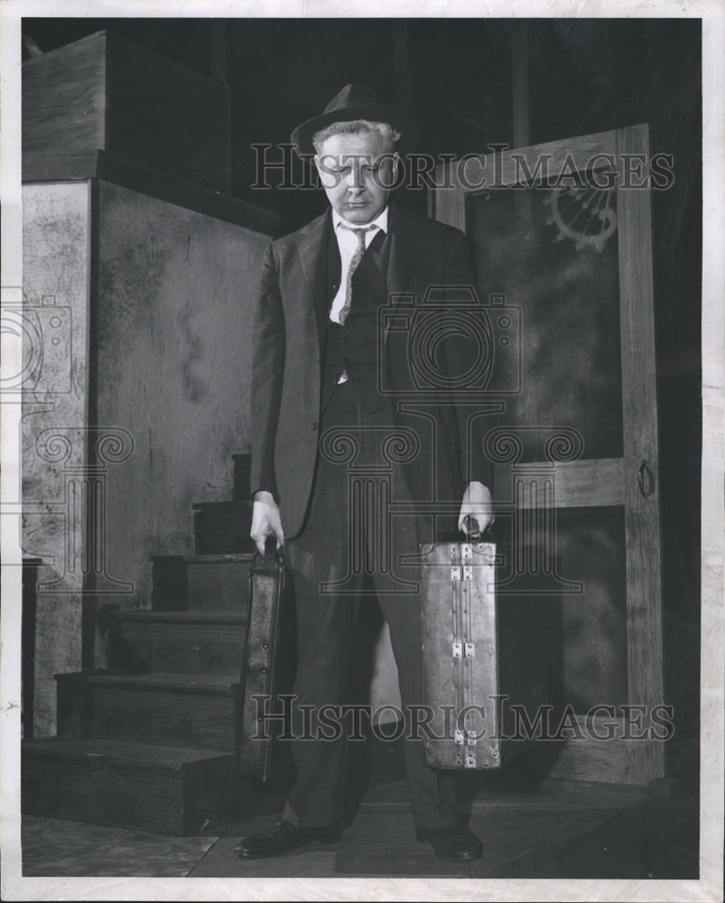 1960 Press Photo Herbert Voland in &quot;Death of Salesman&quot; - Historic Images