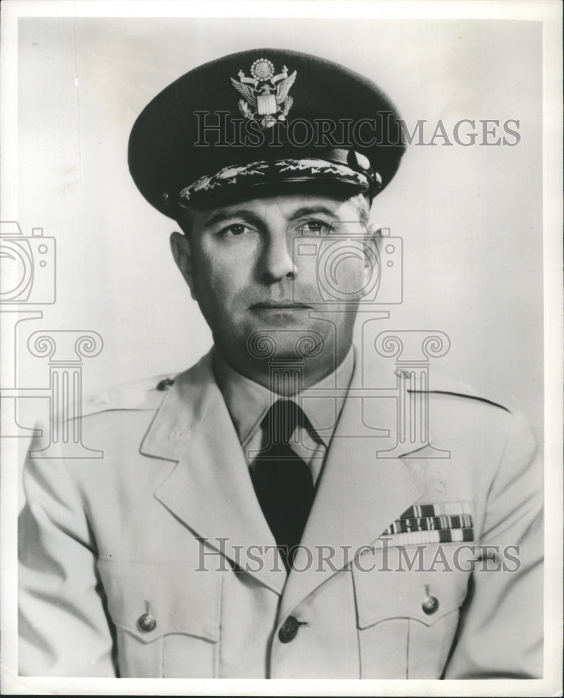 1960 Press Photo Brigadier General C.A. Heim - Historic Images