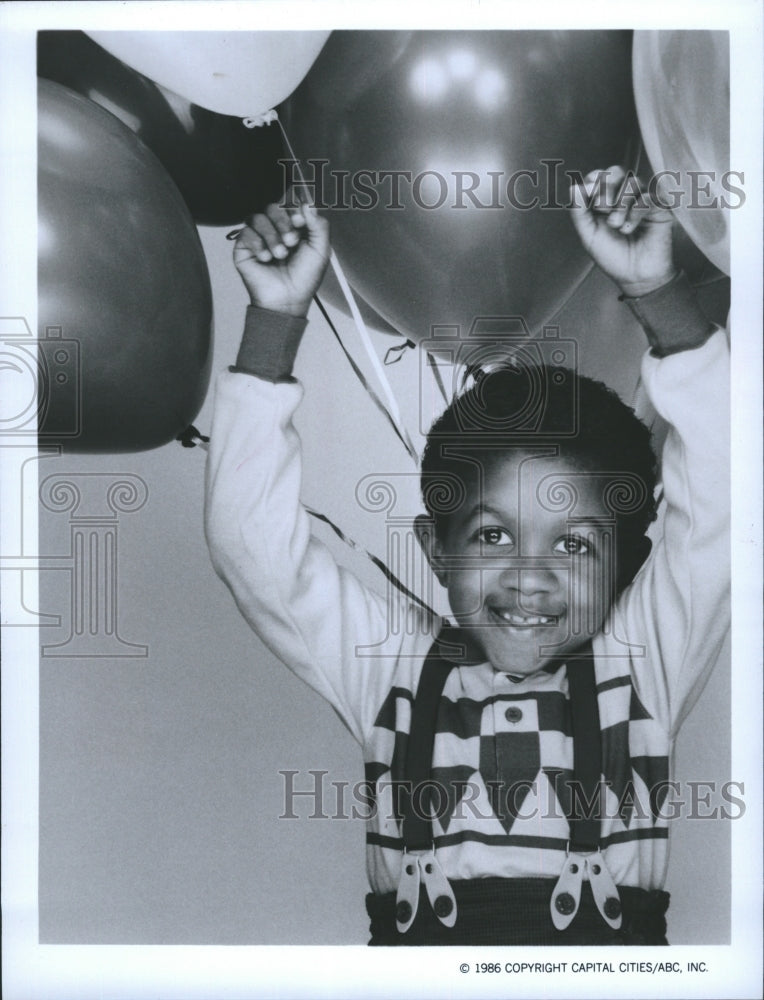 1986 Press Photo Emmanuel Lewis of the TV series, Webster - Historic Images