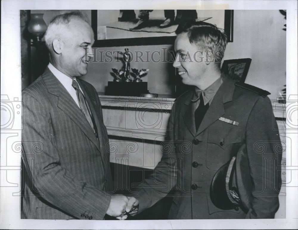 1958 Justice-Elect Harold Burton Greeted By Ensign Charles Curley - Historic Images