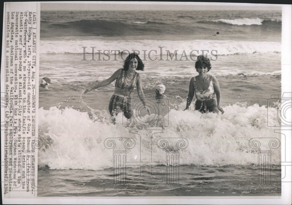 1964 Press Photo Kathy Brown , daughter of Gov. Edmund G. Brown of California - Historic Images