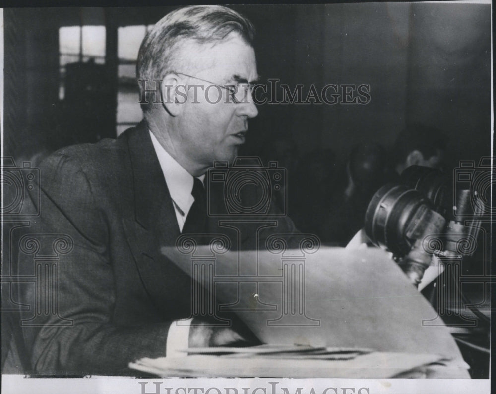 1948 Henry Wallace as he testifies before the senate armed services - Historic Images