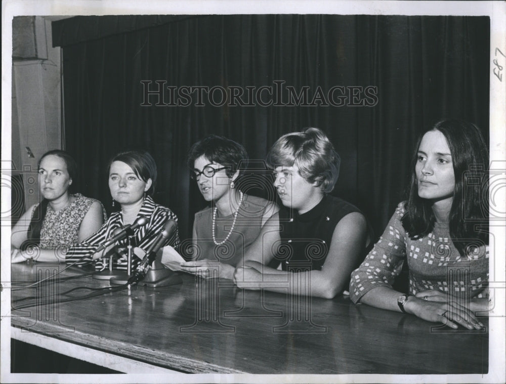 1968 Press Photo C. Egan, S. Fenton, C. Heike, M. Smith, and A. De Canio - Historic Images