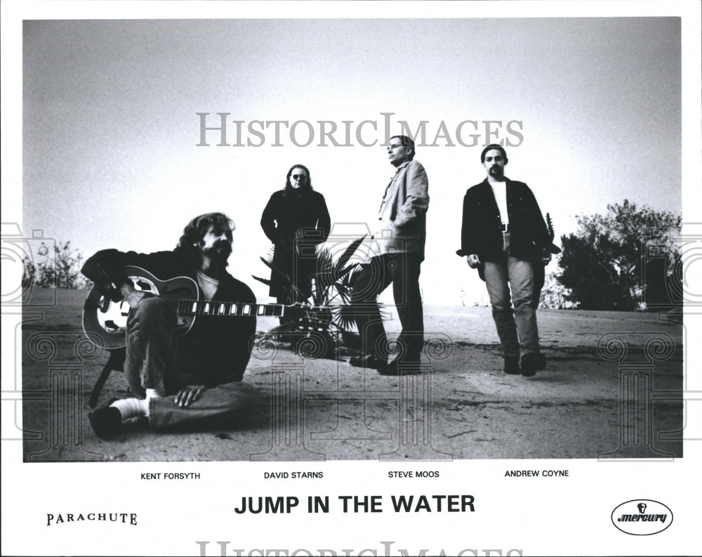 1995 Press Photo Forsyth, Starns, Moos and Coyne of &quot;Jump in the Water&quot; - Historic Images