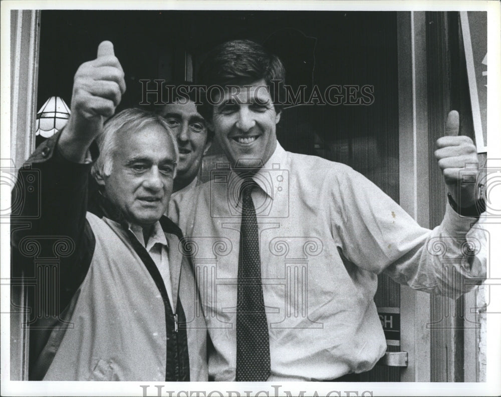 1984 Press Photo Attorney General Bellotti and Kerry - RSJ34771- Historic Images