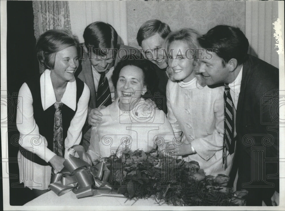 1970 Press Photo Mrs. Dorothy Wilson named &quot;Mother of the Year&quot; - Historic Images