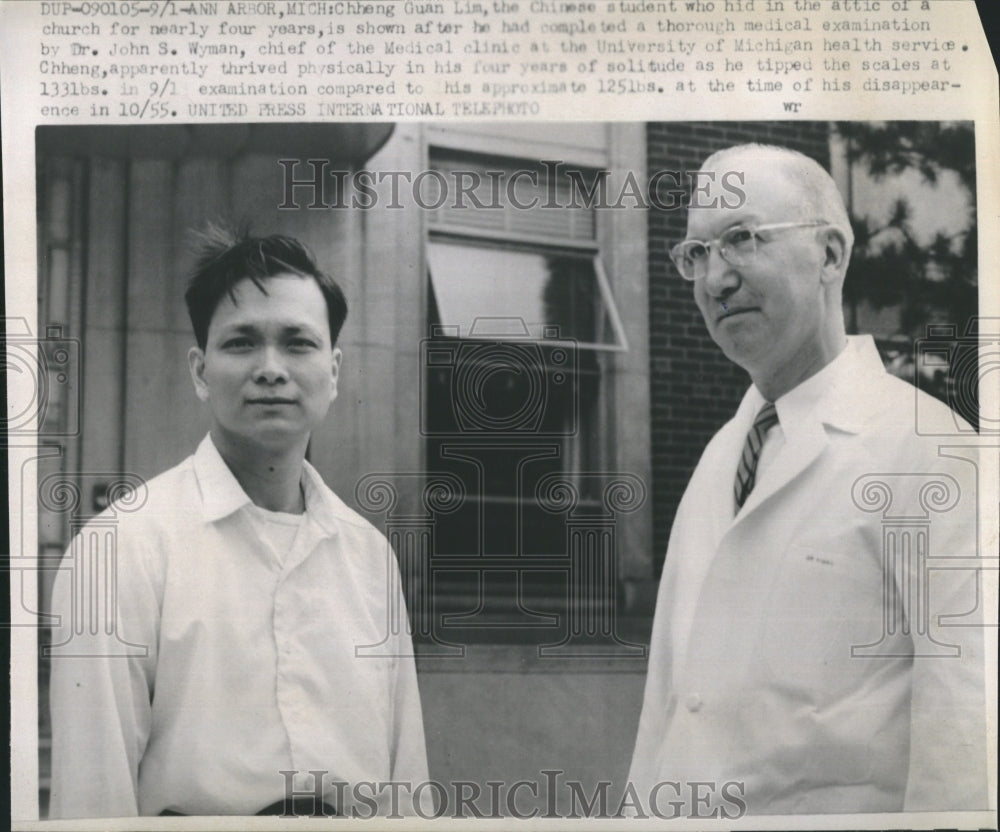 1959 Press Photo Chheng Guam Lim take his medical examination by Dr. John Wyman - Historic Images