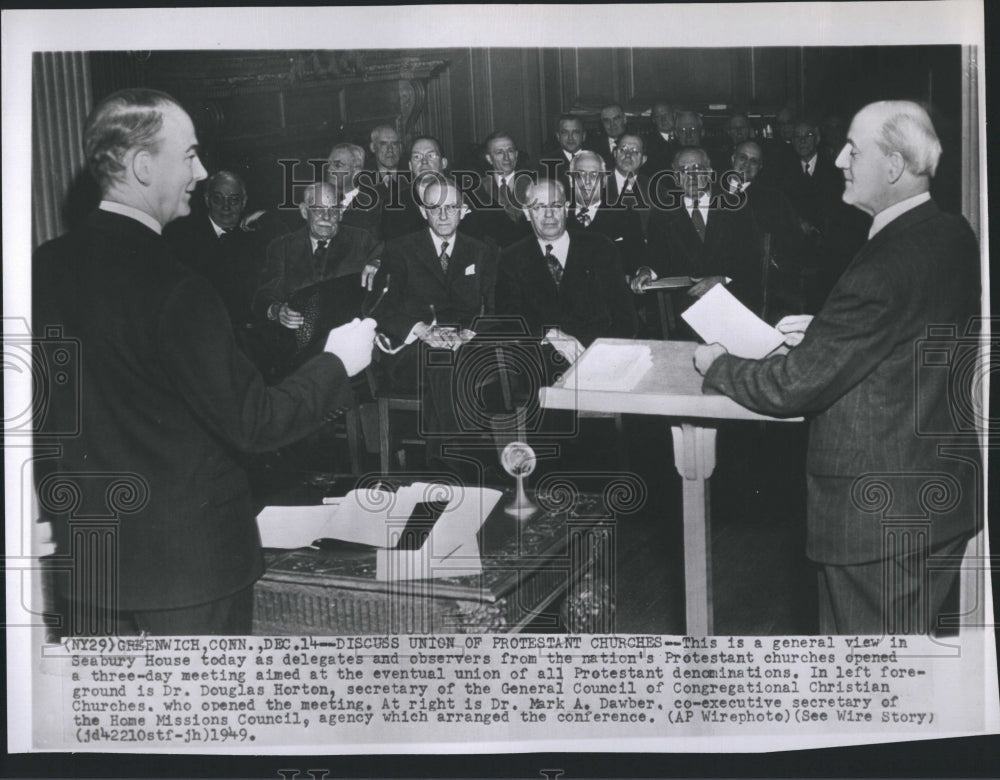 1949 Press Photo Dr Douglas Horton, Dr Mark Dawbar At a meeting for the church - Historic Images