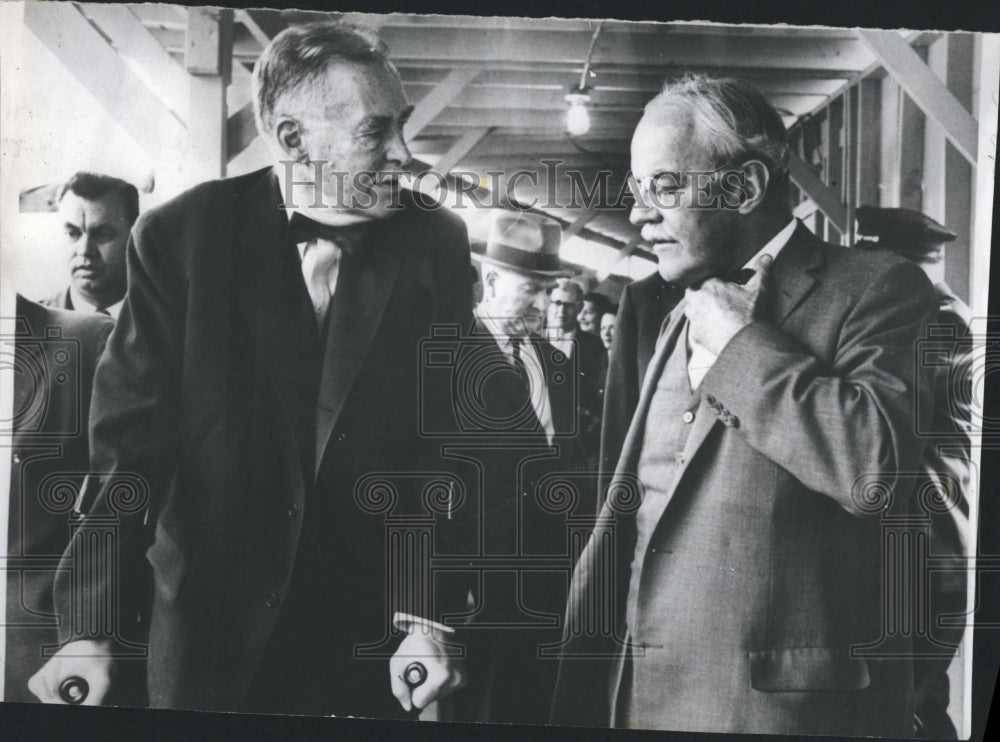 1960 Press Photo Allen Dulles CIA and Secretary of State Christian Herter Americ - Historic Images