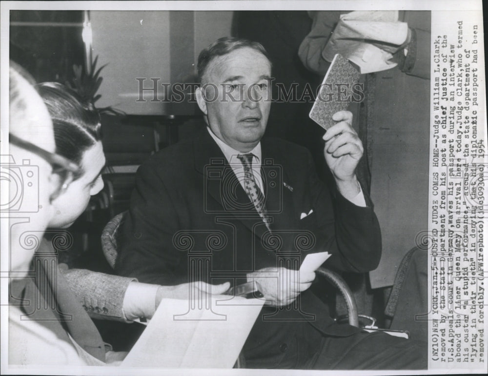 1954 Press Photo Judge William L Clark US Court of Appeals in Germany - Historic Images